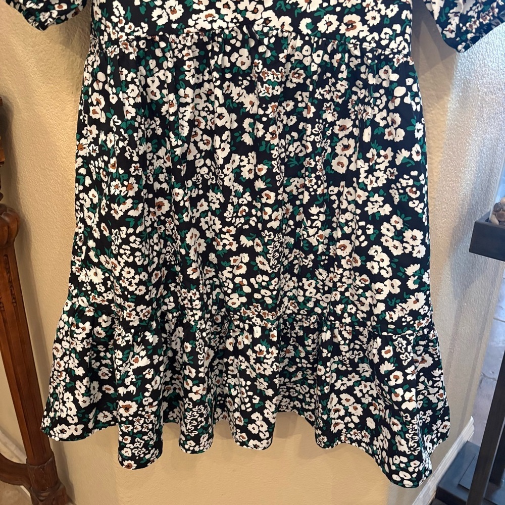 NWT~BODEN Black Green White Floral Ruffle Hem Puff Sleeve Garden Dress Size 10 - Picture 3 of 9
